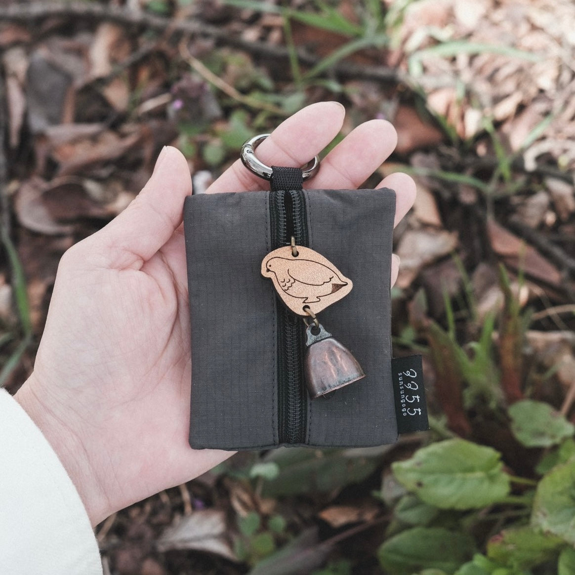 Bear bell pouch / 雷鳥