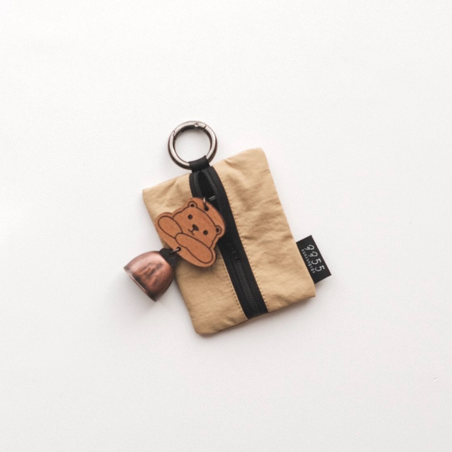 Bear bell pouch / くま