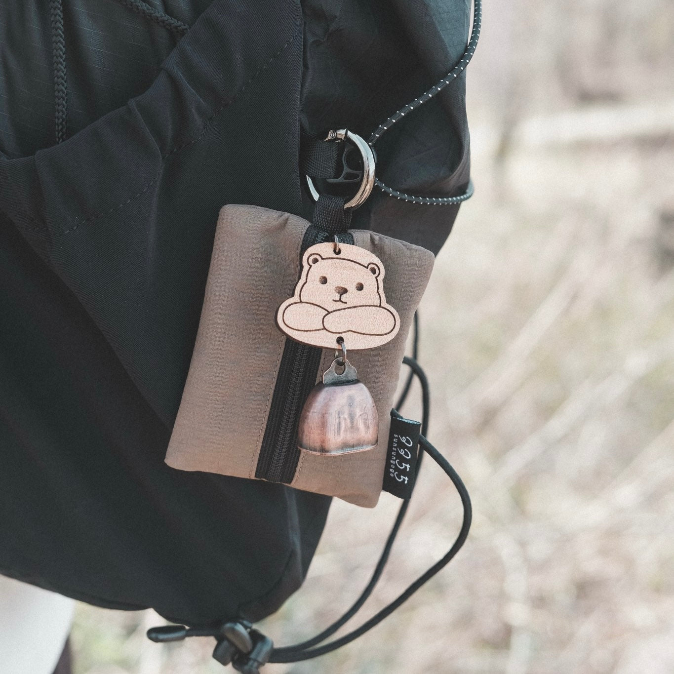 Bear bell pouch / くま
