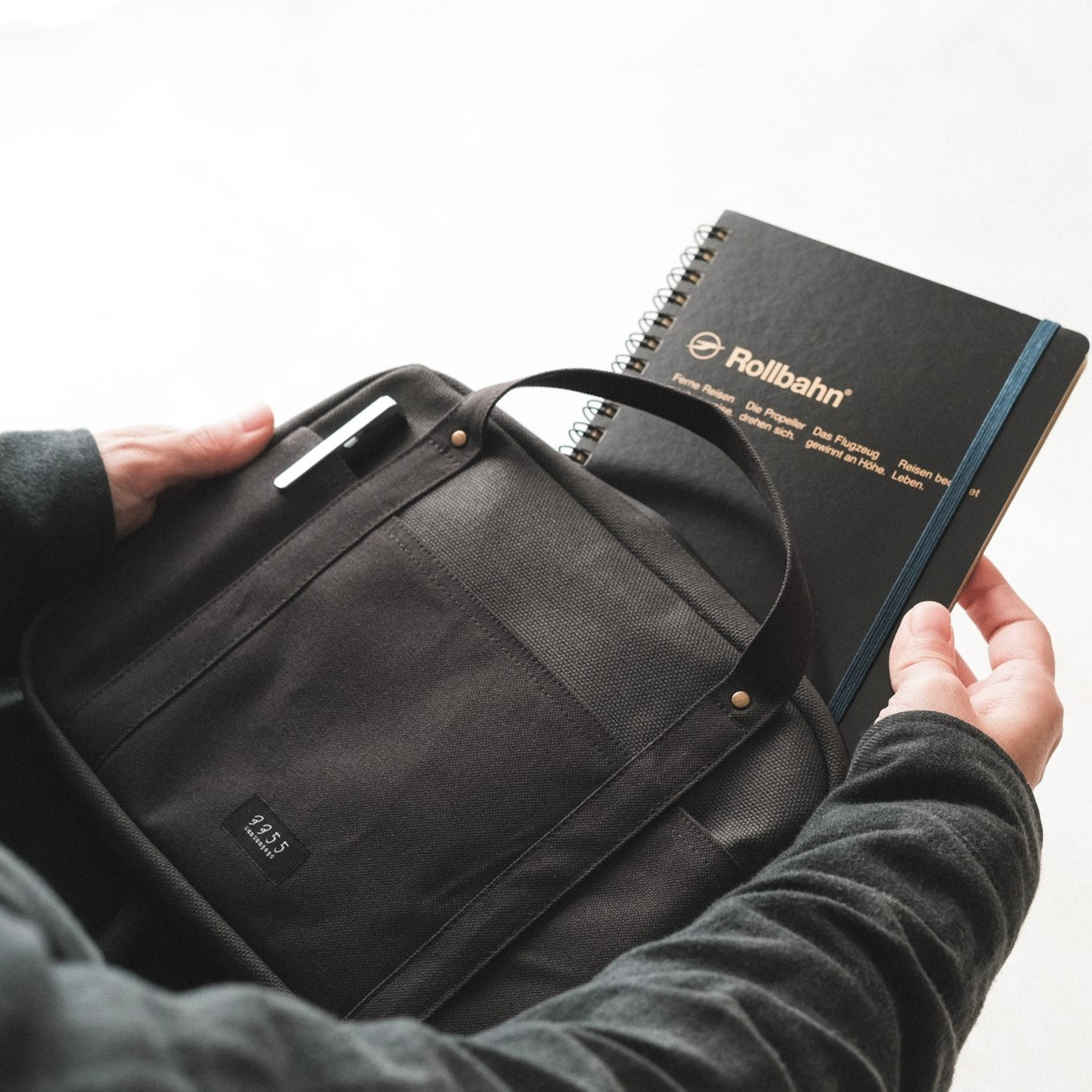 Daily pouch -デイリーポーチ-